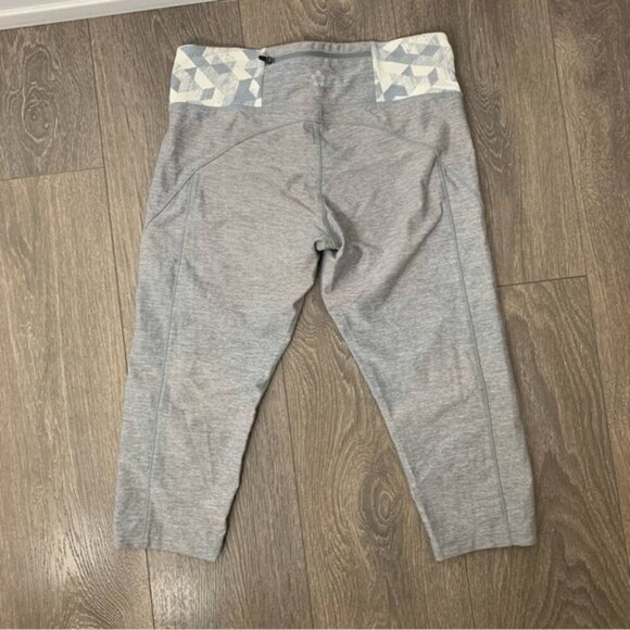 Tuff Athletics Training Women's Capri Pants Leggings Sportswear Size Small Grey - Picture 7 of 7